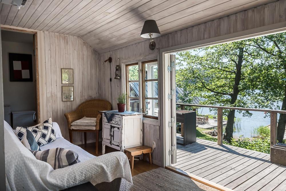 Fishermans Cabin Myttinge Exterior photo